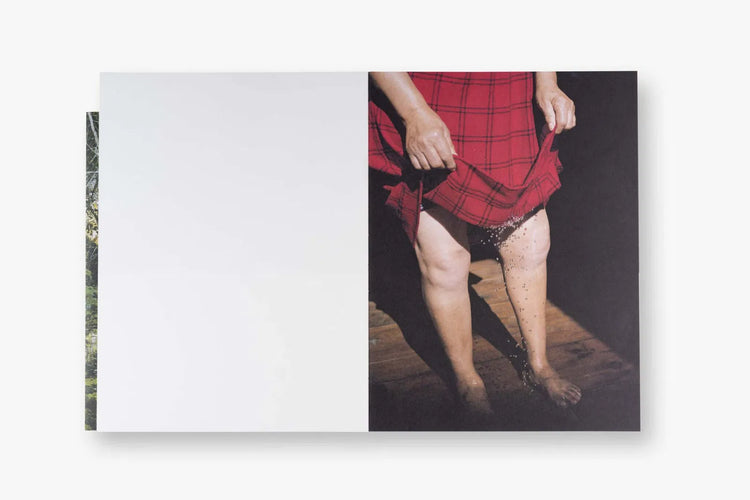 Bone Foam, Maria Oliveira